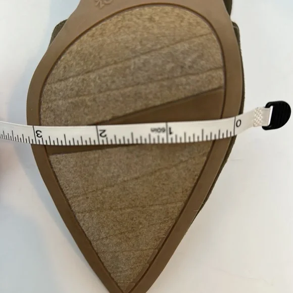 NWOB Fioni dress shoes - Picture 8 of 8